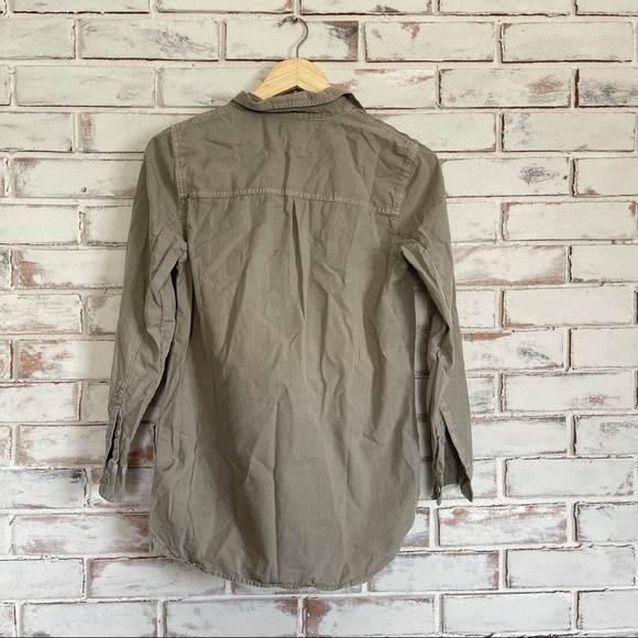 Madewell army green button down utility shirt - Picture 2 of 5